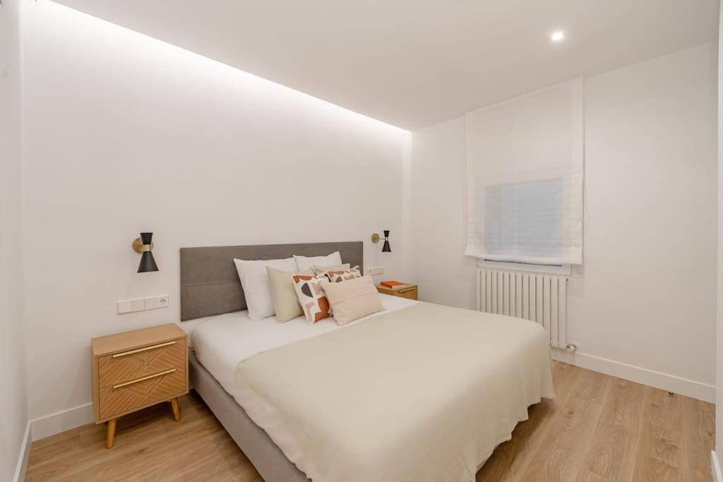 Апартаменти Centro XIV Calle Mayor 3Br 3Bh Мадрид Екстер'єр фото